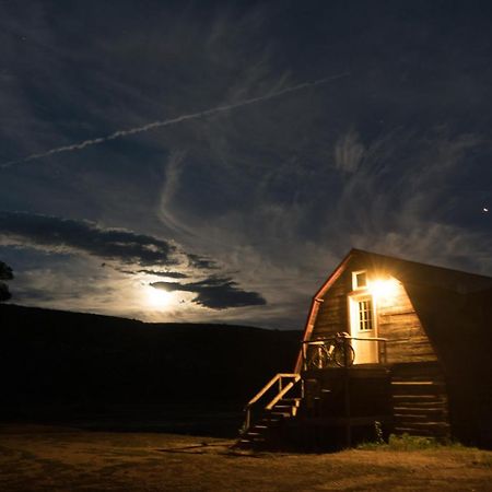 Aubin Sky Lodging At The Yl Ranch Savery Exterior foto