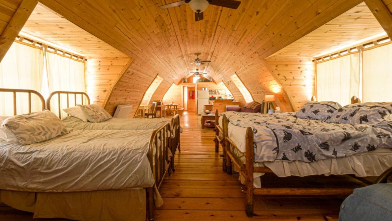 Aubin Sky Lodging At The Yl Ranch Savery Exterior foto