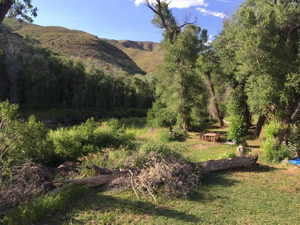 Aubin Sky Lodging At The Yl Ranch Savery Exterior foto